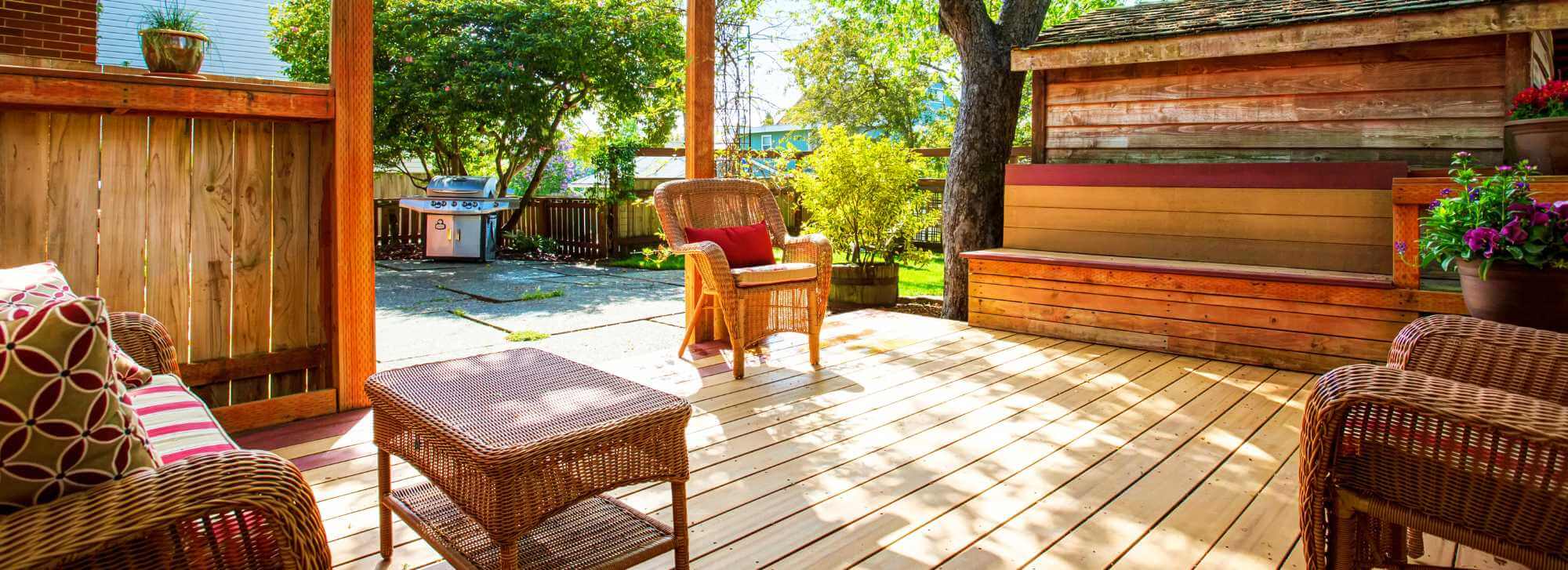 Backyard Deck Builders Near Me